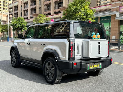 Pre-Owned iCAR 03 2024 Edition Two-Wheel Drive Long-Range Smart Fashion Edition