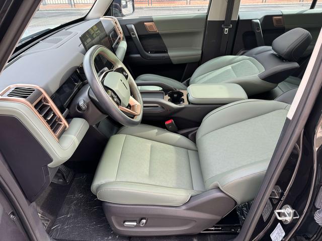 Pre-Owned iCAR 03 2024 Edition Two-Wheel Drive Long-Range Smart Fashion Edition