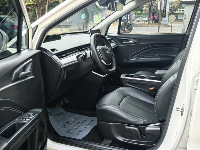 Pre-Owned Nezha V 2022 Edition Chao 300 Lite