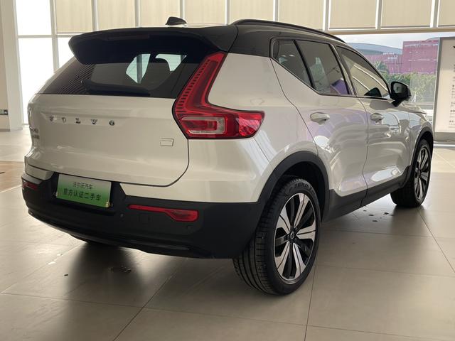 Pre-Owned Volvo XC40 EV 2023 Long Range PRO