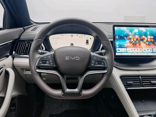 Pre-Owned BYD Song PLUS EV 2025 520KM Luxury Edition