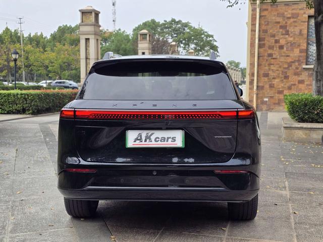 Pre - Owned XPENG G9 2025 Model 680 Long - Range Four - Wheel Drive Max