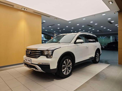 Certificated Used GAC Trumpchi GS8 2017 Model 320T Two-Wheel Drive Luxury Intelligent Connected Version Seven-Seat