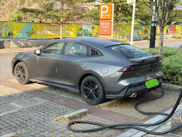 Changan UNI-V Intelligent Electric iDD 2023 Edition d'occasion certifié, version Intelligent Fun (Fast Edition) avec 113 km/h