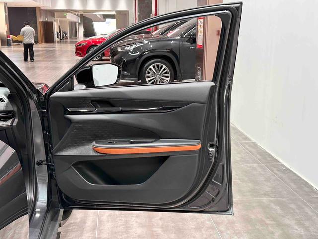 Changan UNI-V Intelligent Electric iDD 2023 Edition d'occasion certifié, version Intelligent Fun (Fast Edition) avec 113 km/h