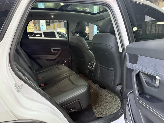 BYD Song Pro DM 2019 DM 1.5T à quatre roues motrices, version Performance et Confort, d'occasion certifiée.