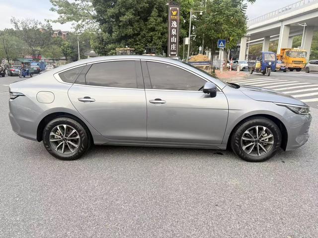 BYD Destroyer 05 2023 DM-i Champion Edition 55KM Luxury Version d'occasion certifiée