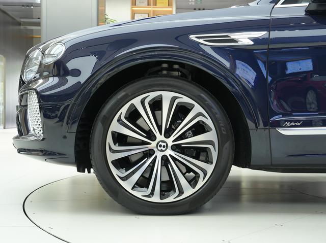 Certificated Used Bentley Bentayga PHEV 2021 3.0T PHEV