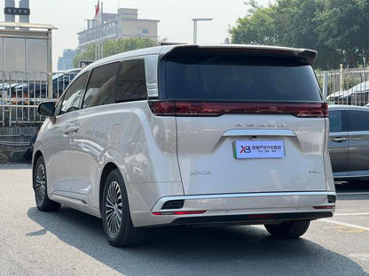 Certificated Used Denza D9 DM 2022 Edition 970 Four-wheel Drive Honor Version