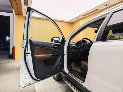 Certificated Used BYD Tang DM 2015 Edition DM 2.0T 4WD Flagship Model