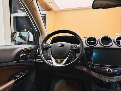 Certificated Used BYD Tang DM 2015 Edition DM 2.0T 4WD Flagship Model