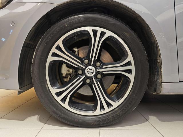 MG6 PHEV d'occasion certifiée, édition 2018, 45T E-Drive, version hybride intelligente avec pilote et connexion Internet.