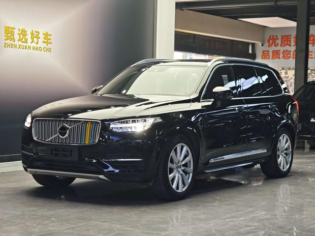 Volvo XC90 PHEV 2018 E-Drive Hybrid T8 Excellence 7 places d'occasion certifiée