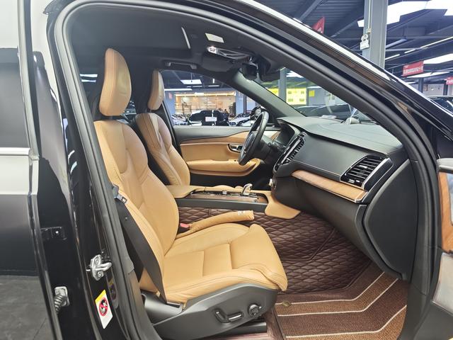 Volvo XC90 PHEV 2018 E-Drive Hybrid T8 Excellence 7 places d'occasion certifiée