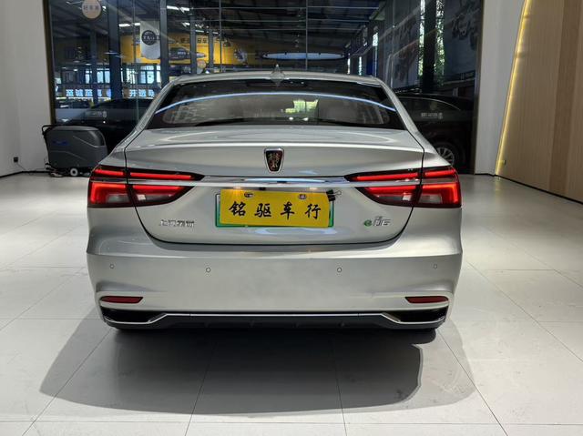 Certificated Used Roewe Ei6 2017 Edition 45T Hybrid Connected Intelligent Enjoyment Version