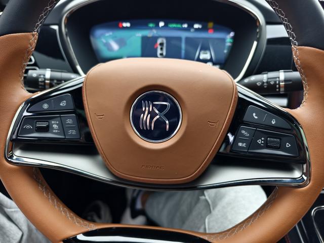 Certificated Used BYD Han DM 2022 DM-i 121KM Honor Edition