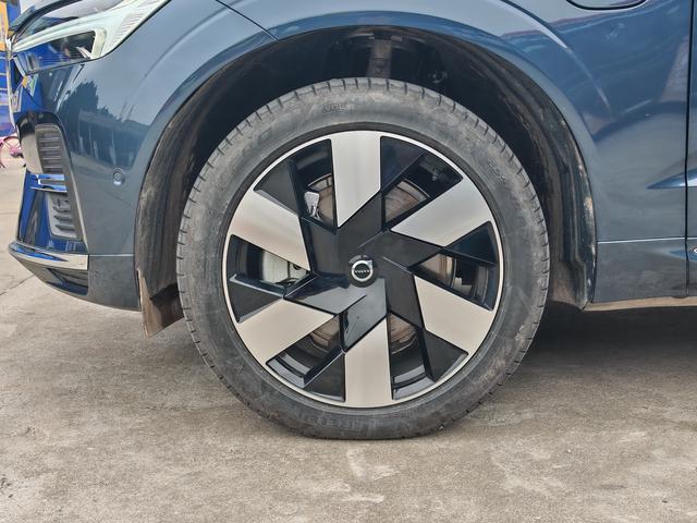 Certificated Used Volvo XC60 PHEV 2024 T8 AWD Long-Range Inscription Plus