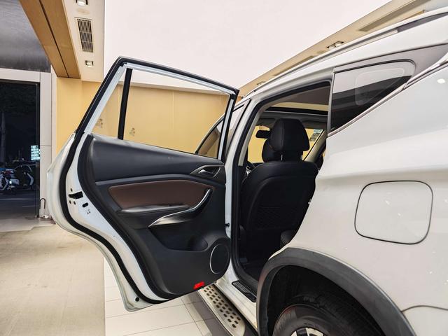 Certificated Used BYD Song DM 2017 1.5TID Full-time Four-wheel Drive Honor Edition