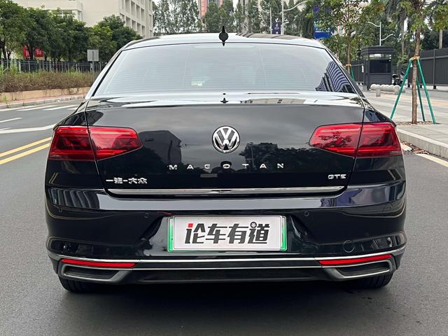 Certificated Used FAW-Volkswagen Magotan GTE 2020 Luxury