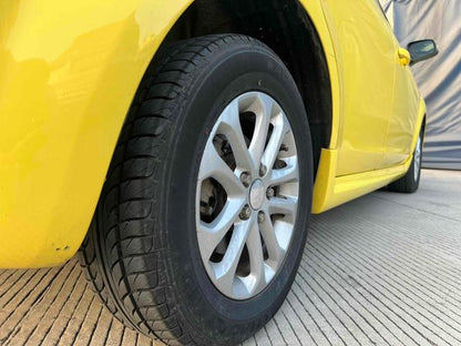 Certificated Used Ford Focus 2011 Model Hatchback 1.8L Automatic Fashionable Type