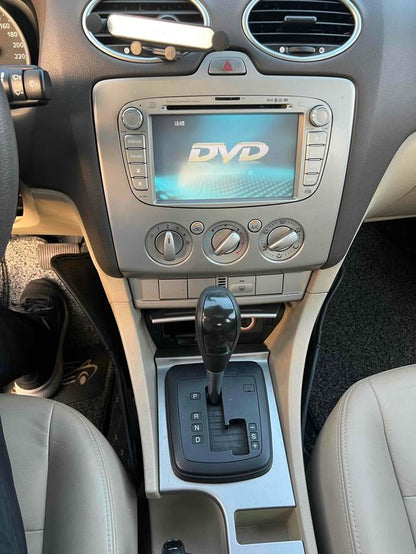 Certificated Used Ford Focus 2011 Model Hatchback 1.8L Automatic Fashionable Type