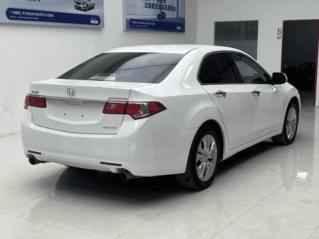 Certificated Used Dongfeng Honda Spirior 2009 2.4L Luxury Edition