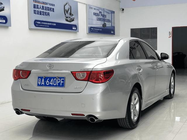 Certificated Used Toyota Reiz 2010 Model 2.5V Elegance Elite Edition