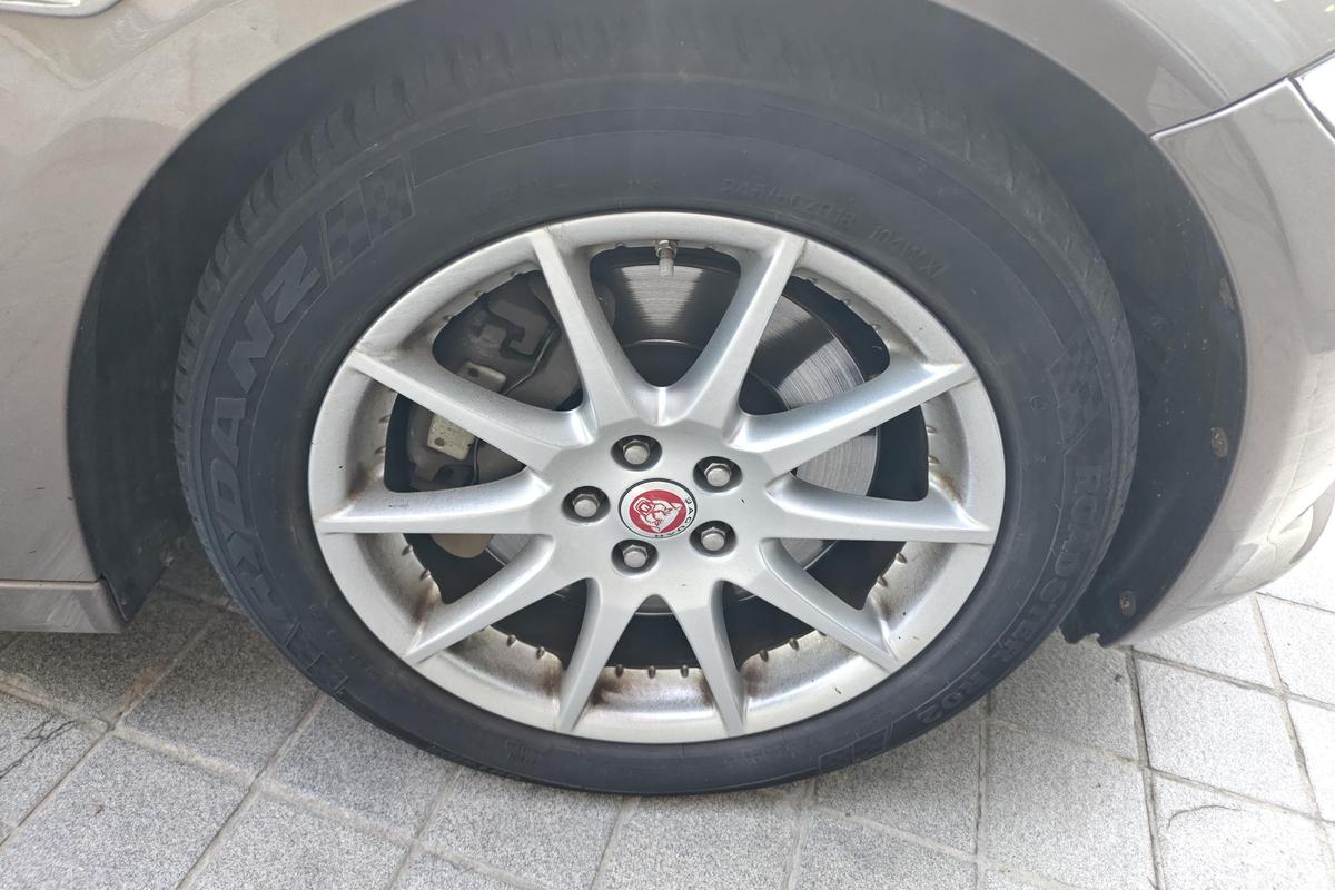 Certificated Used Jaguar XJ 2015 Model XJL 3.0 SC Elegant Business 80th Anniversary Commemorative Edition