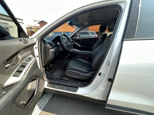 Certificated Used Acura CDX 2020 1.5T Two-Wheel Drive Enjoy Plus Edition