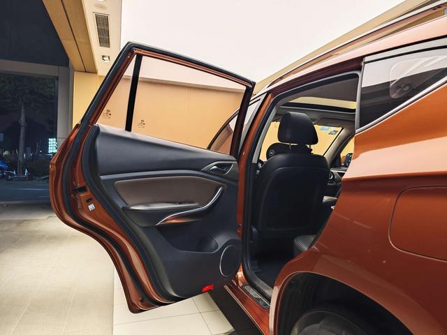 Certificated Used BYD Song 2017 Gai Shi Sheng Ji Ban 1.5TID Automatic Elite Type