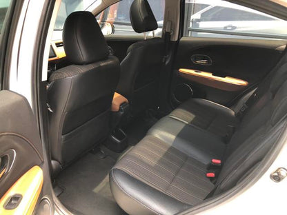 Certificated Used Dongfeng Honda Vezel 2015 Model 1.8L CVT Two-Wheel Drive Luxury Type