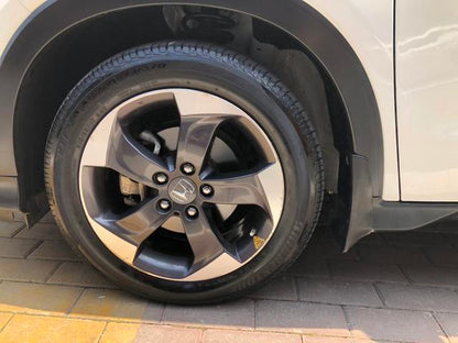 Certificated Used Dongfeng Honda Vezel 2015 Model 1.8L CVT Two-Wheel Drive Luxury Type