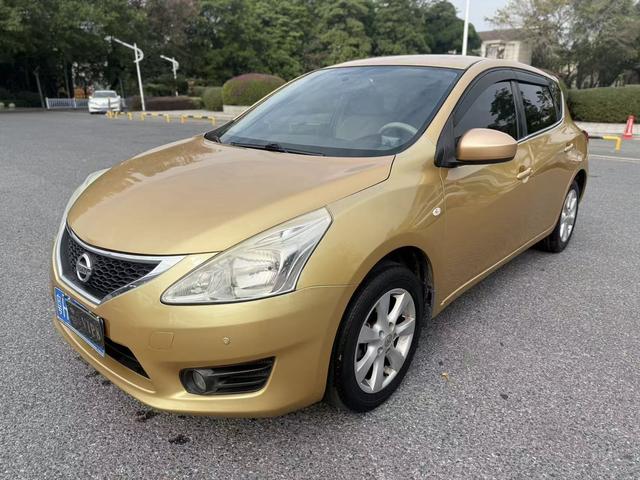 Certificated Used Dongfeng Nissan Tiida 2011 1.6L CVT Comfort Type