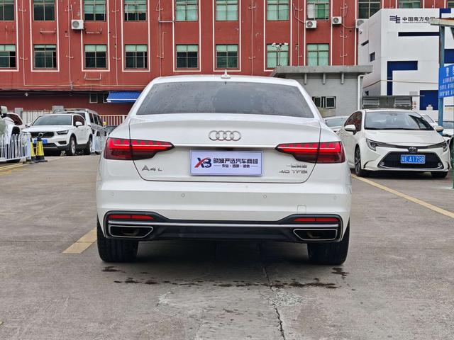Certificated Used FAW-Audi A4L 2022 40 TFSI Fashion Zhiya Type