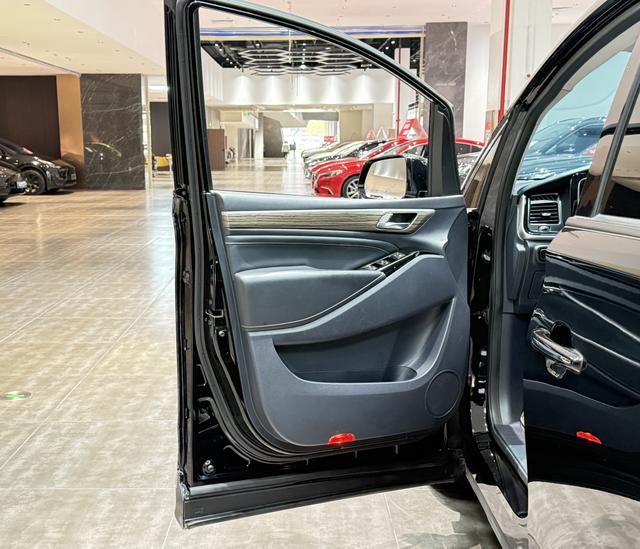 Certificated Used GAC Trumpchi M8 2021 Lingxiu Series 390T Luxury Edition