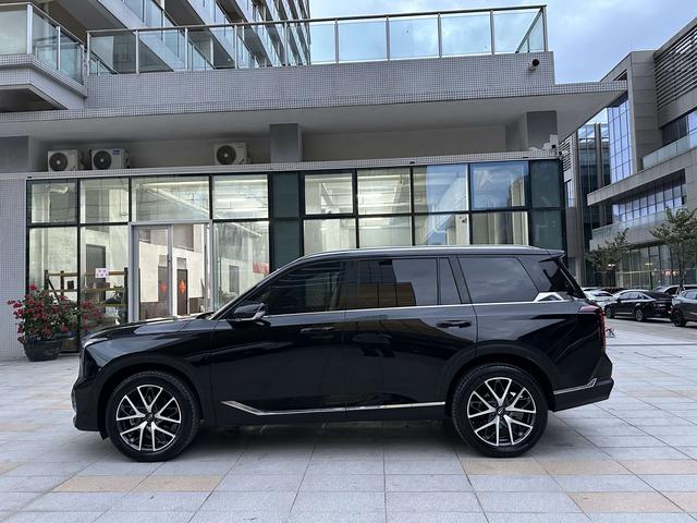 Certificated Used GAC Trumpchi GS8 2022 Pilot Series 2.0TGDI Two-Wheel Drive Luxury Intelligent Connect Edition 7-Seat