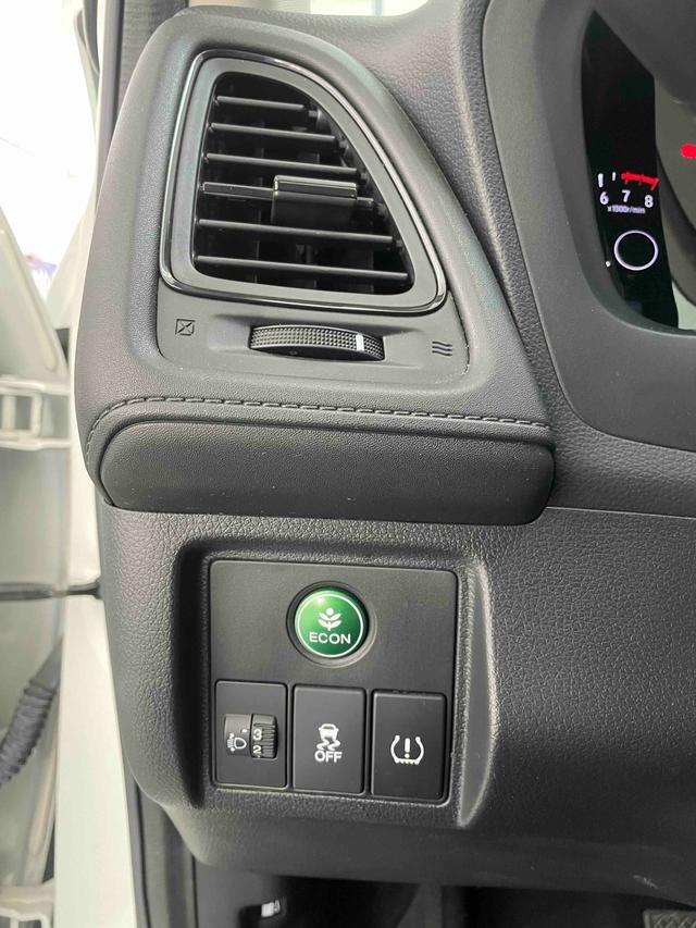 Certificated Used HR-V 2020 Model 1.5L CVT Luxury Version