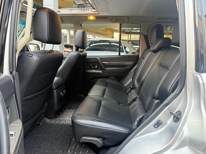 Certificated Used Mitsubishi Pajero (Imported) 2014 Model 3.0L Elite Edition