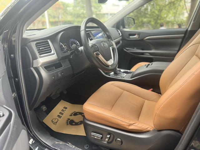 Certificated Used Highlander 2021 Model 2.0T Four-Wheel Drive Knight Edition 7-Seater