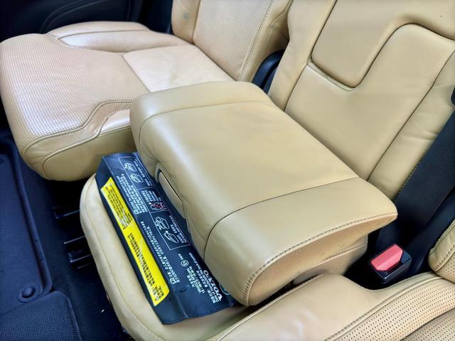 Certificated Used Volvo XC90 2015 T6 Zhi Zun Ban 7 Seats