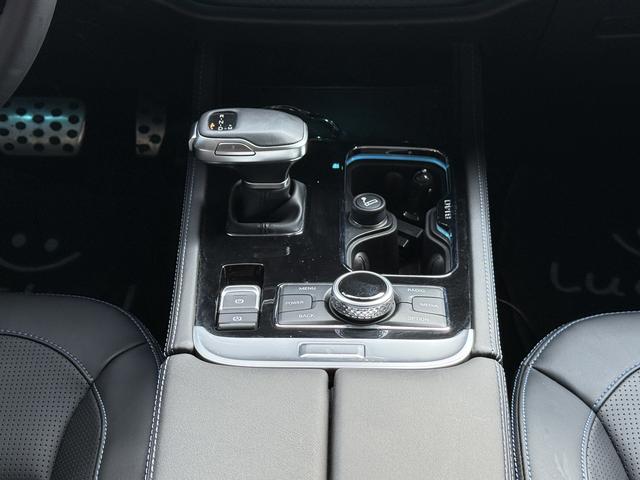 Certificated Used BAIC BJ40 2024 2.0T Automatic 4WD City Hunter Glory Edition