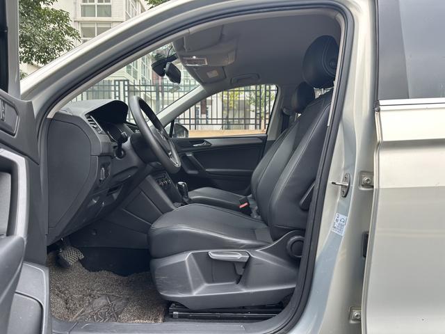 Certificated Used SAIC Volkswagen Tiguan L 2017 330TSI Automatic FWD Trend Edition