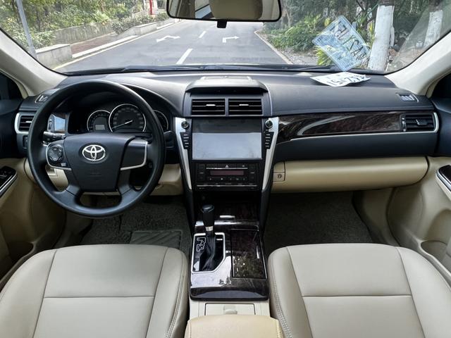 Certificated Used GAC Toyota Camry 2016 2.0E 10th Anniversary Elite Edition