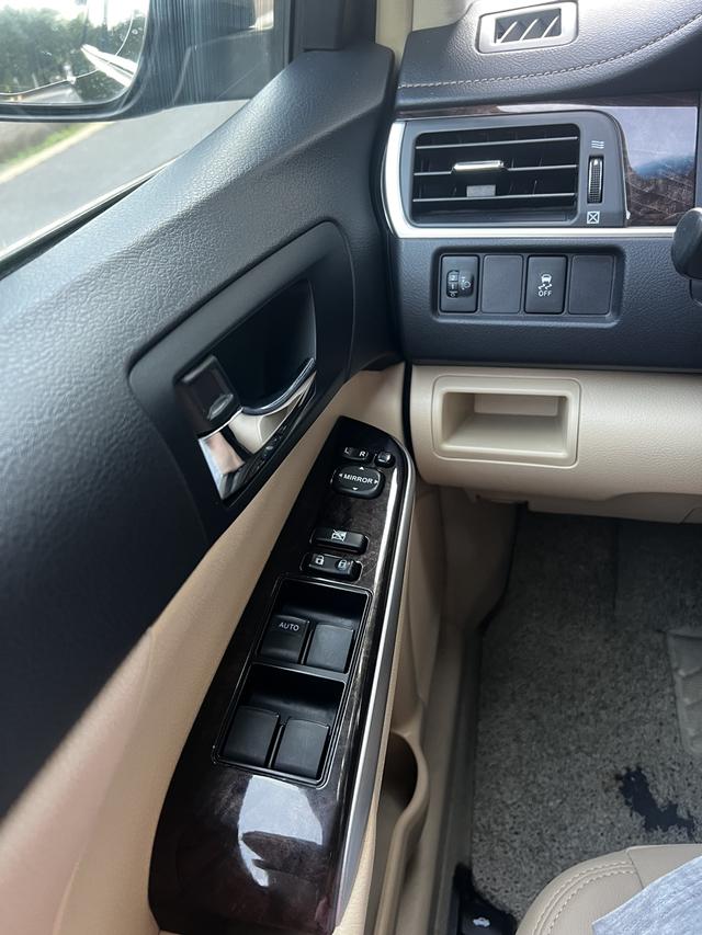 Certificated Used GAC Toyota Camry 2016 2.0E 10th Anniversary Elite Edition