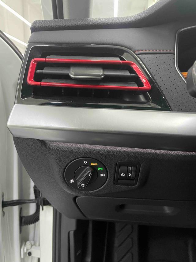 Certificated Used SAIC Volkswagen Lavida 2023 200TSI DSG Starry Sky Manyi Edition