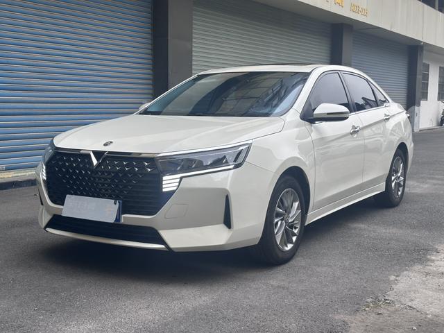 Certificated Used Dongfeng Nissan Venucia D60 2023 PLUS 1.6L XE CVT Chaoling Edition