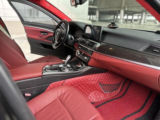 Certificated Used BMW 5 Series 2014 Model 525Li Luxury Design Package