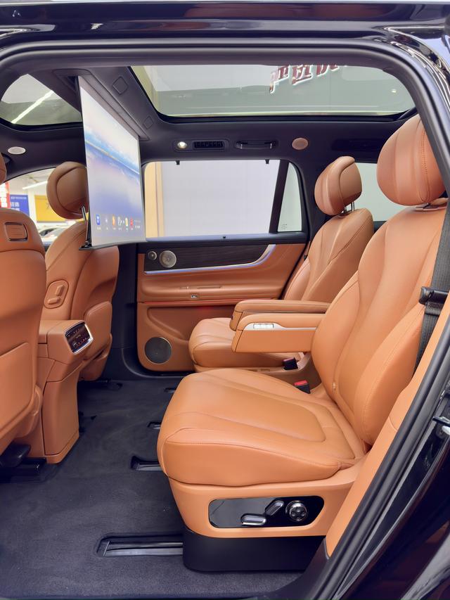 Certificated Pre-Owned AITO M9 2024 Extended Range Max Six-Seater Version -u22025047