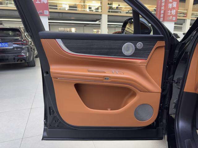 Certificated Pre-Owned AITO M9 2024 Extended Range Max Six-Seater Version -u22025047