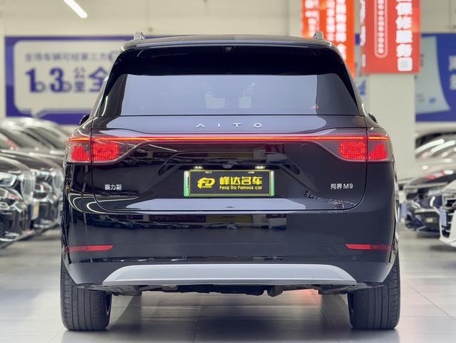 Certificated Pre-Owned AITO M9 2024 Extended Range Max Six-Seater Version -u22025047